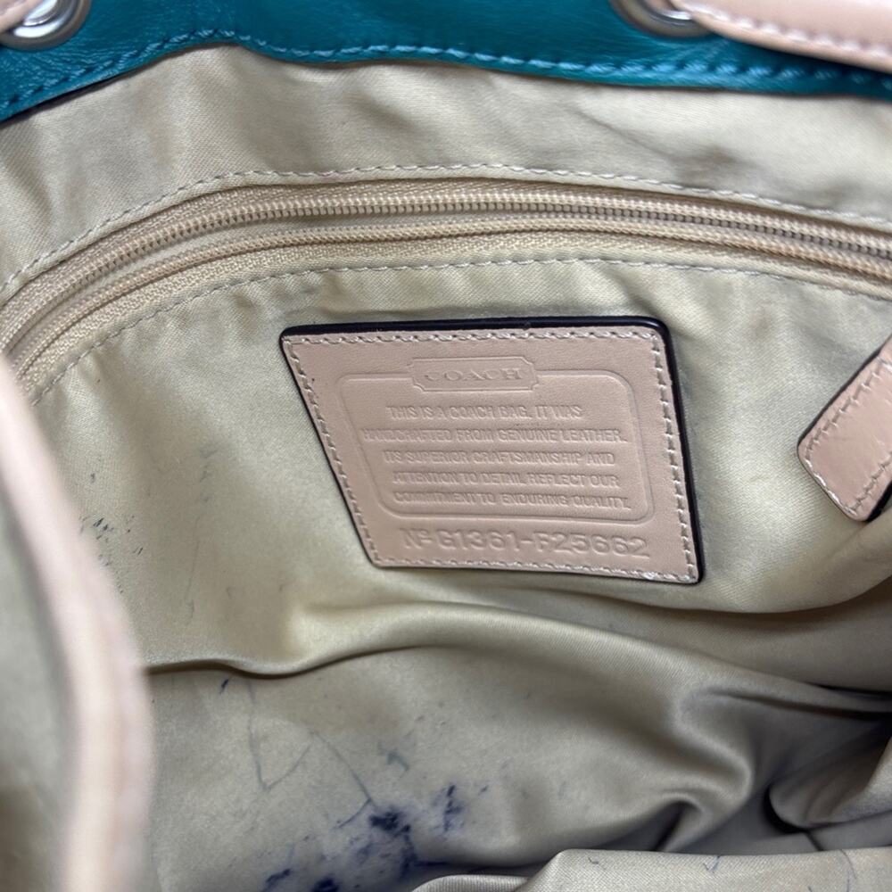 Coach Navy and Green Leather Shoulder Bag - Picture 4 of 6